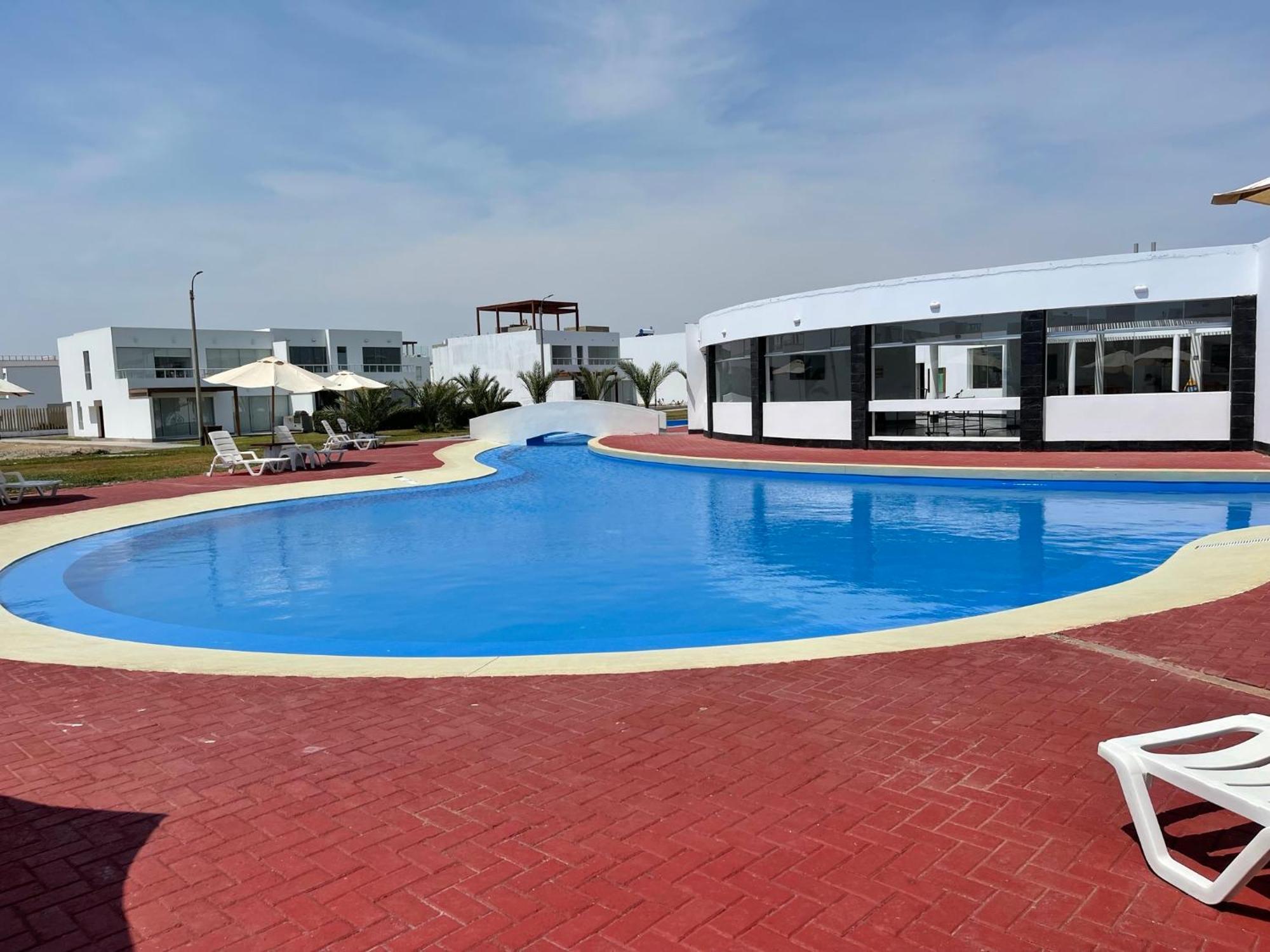 Ocean View * Paracas